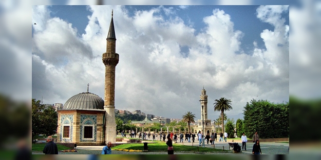 Cami avlusuna bırakıldı! Cemaat buldu