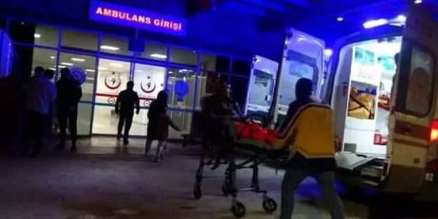 Cami çıkışında kanlı saldırı