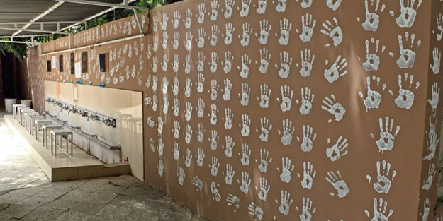 Cami duvarının son hali şaşkına çevirdi! İmamdan şikayetçi oldu