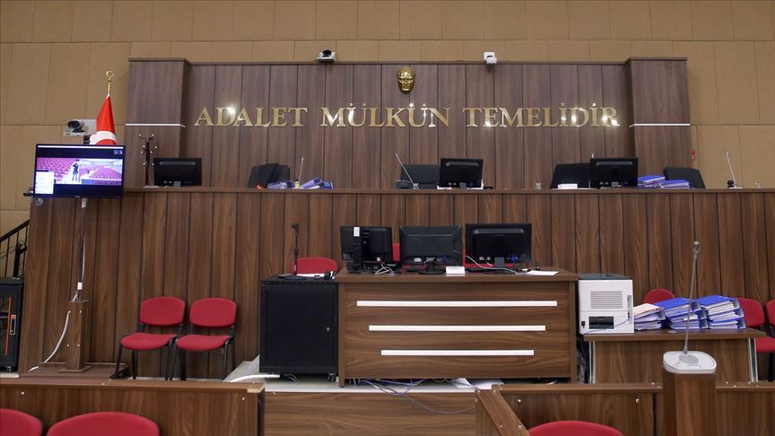Cami hoparlörlerinden müzik yayınına ilişkin paylaşımlar yapan Banu Ö'ye 3 yıla kadar hapis talebi