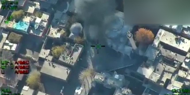 Cami yakan PKK'lılar havadan görüntülendi!