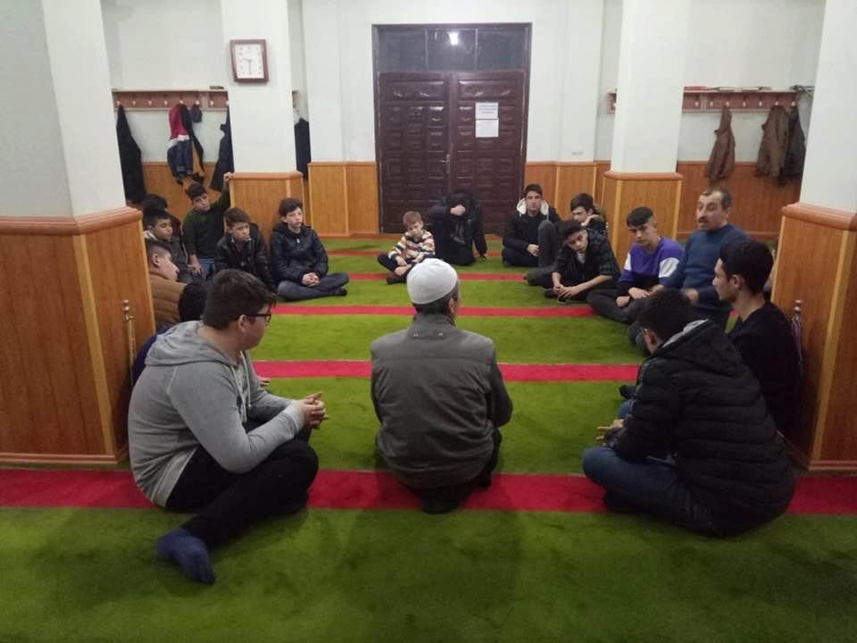 Camide gençlik buluşmaları 