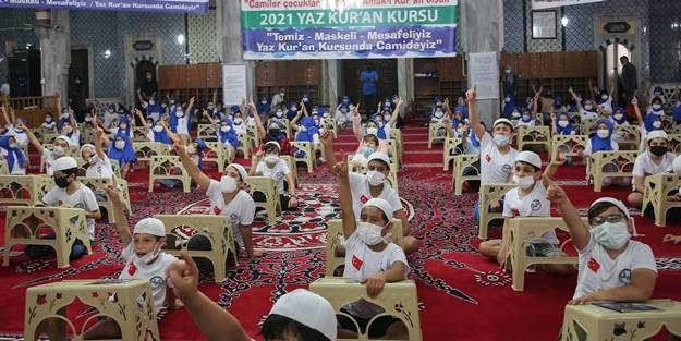 Camiler çocuk sesleriyle yankılanıyor: Türkiye'nin dört bir yanında 'Z Kuşağı' gümbür gümbür geliyor!