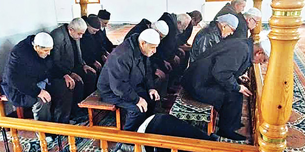 Camilerimiz neredeyse kiliselere benzeyecekti