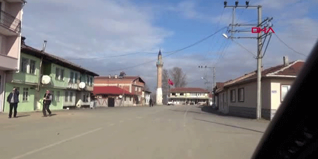 Camisiz minare sembol oldu