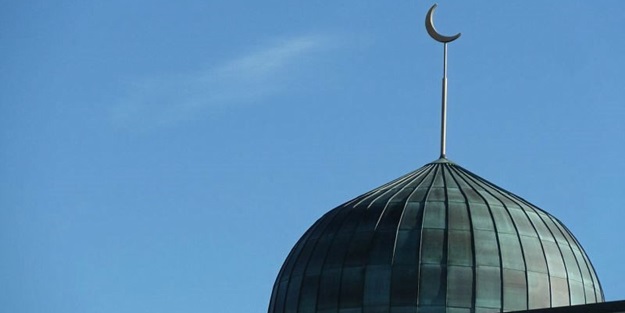 Camiye Naziler'den mektup! Müslümanları yakma tehdidi