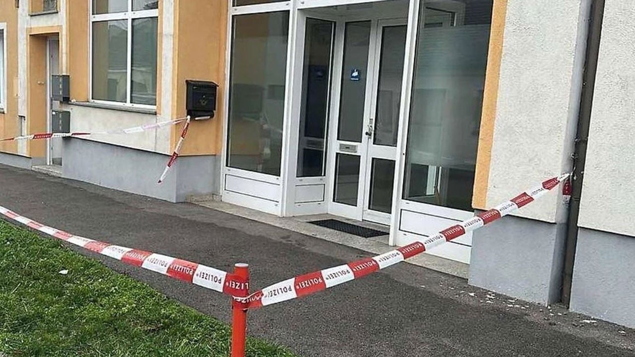 Camiye silahlı saldırı: Gece yarısı gelip kurşunladılar