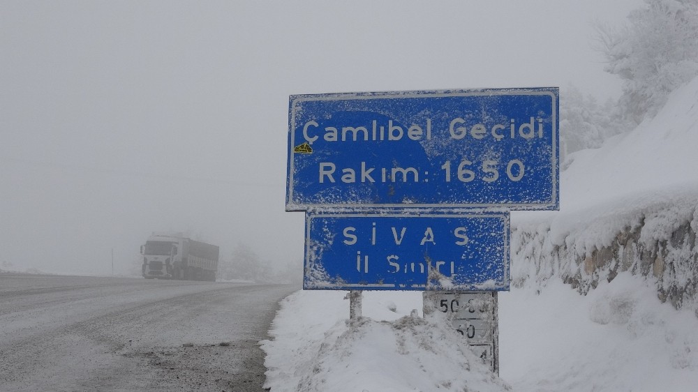 Çamlıbel Geçidi’nde sis 
