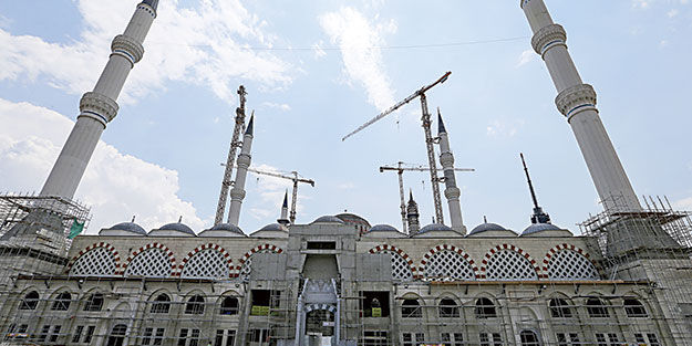 Çamlıca’da ilk Teravih