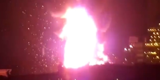 Can damarı vuruldu! İşte İsrail'in petrol tesislerinin vurulma anı