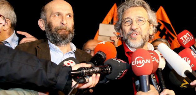 Can Dündar ve Erdem Gül tahliye oldu