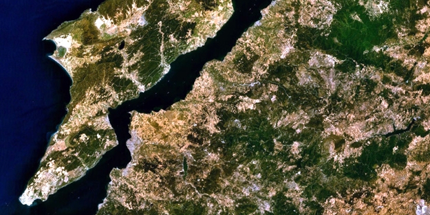 Çanakkale Boğazı, 23 saat sonra açıldı
