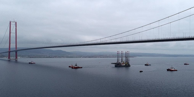 Çanakkale Boğazı gemi trafiğine çift yönlü açıldı