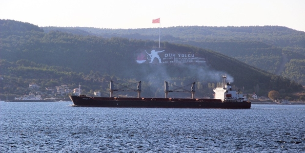 Boğaz gemi geçişlerine kapatıldı!