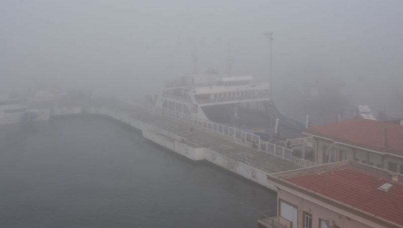Çanakkale Boğazı yoğun sis nedeniyle transit gemi geçişlerine kapatıldı