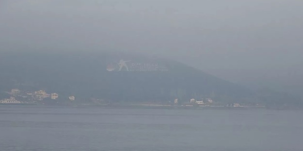 Çanakkale Boğazı'nda yoğun sis! Transit gemi geçişlerine kapatıldı