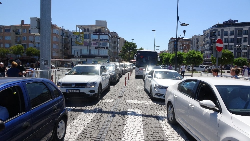 Çanakkale iskelelerinde ’bayram dönüşü’ yoğunluğu 