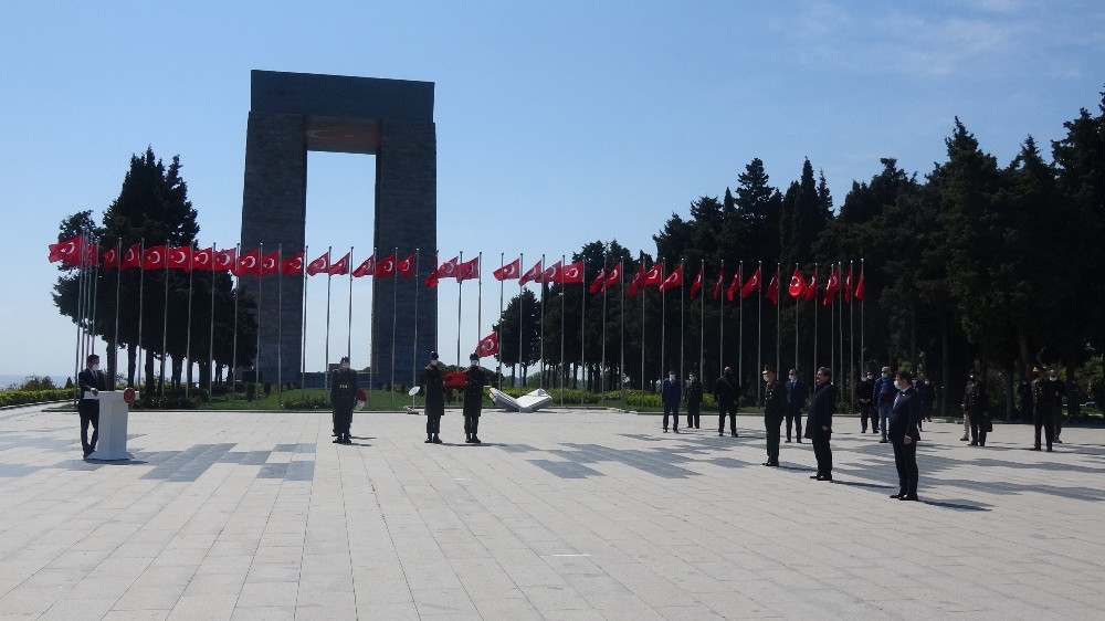 Çanakkale Kara Savaşları’nın 105. yıl dönümünde sade tören 