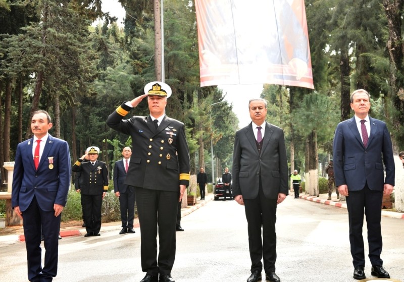 Çanakkale şehitleri, Mersin Şehitliğinde mini törenle anıldı 