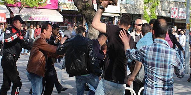 Çanakkale ve Denizli'de gerginlik