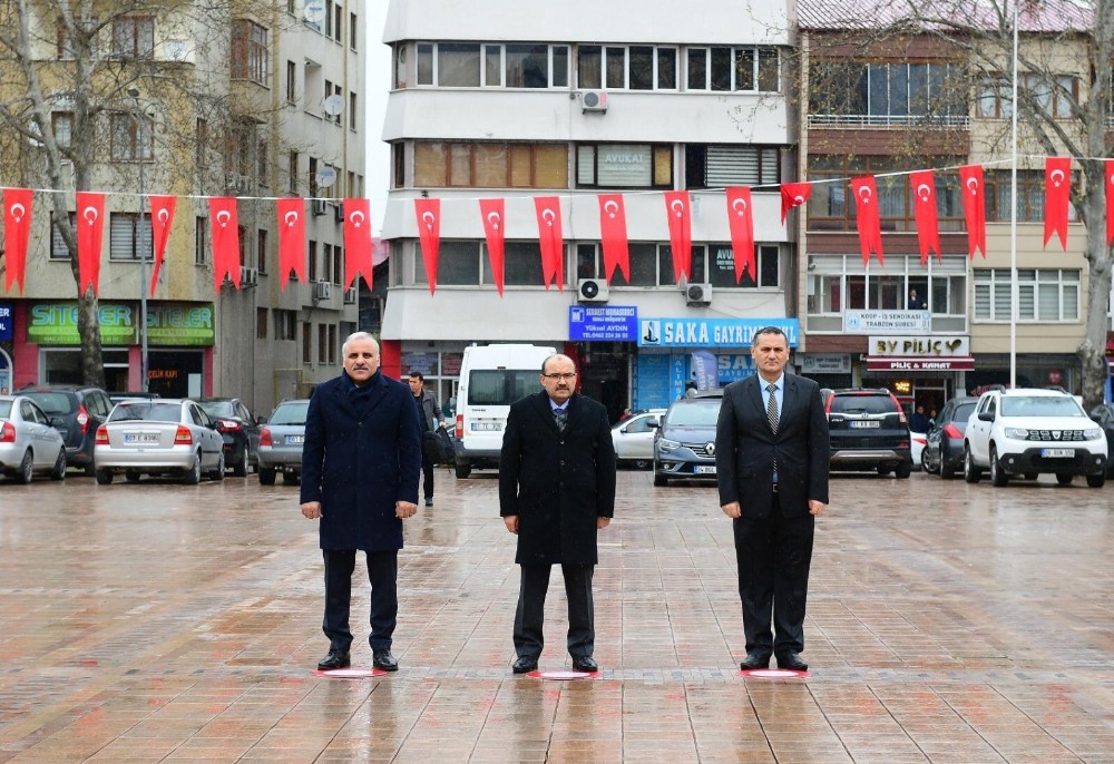 Çanakkale Zaferi ve Şehitleri Anma Günü Etkinlikleri’ne 3 kişi katıldılar 