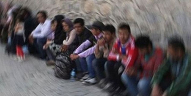 Çanakkale'de 135 kaçak göçmen yakalandı