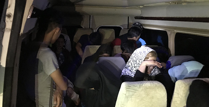 Çanakkale’de 25 kaçak göçmen yakalandı!