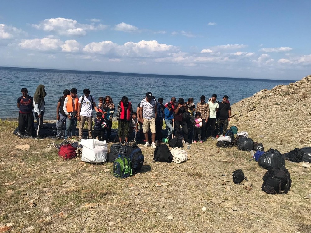 Çanakkale’de 29 mülteci yakalandı 