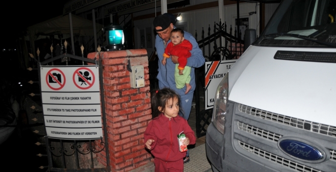 Çanakkale'de 46 kaçak göçmen yakalandı