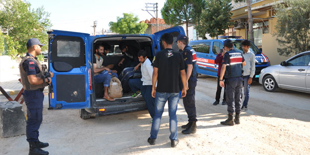 Çanakkale'de 9 düzensiz göçmen yakalandı