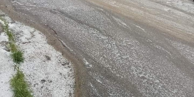 Çanakkale'de dolu yağışı