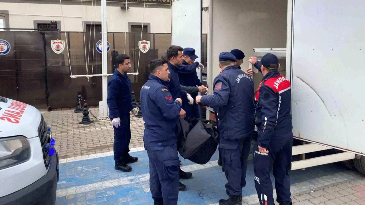 Çanakkale'de facia! Çok sayıda ölü var