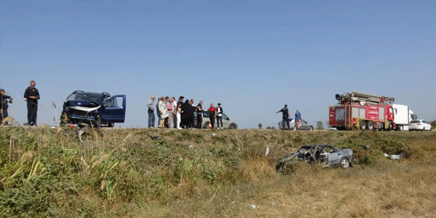 Çanakkale’de feci kaza: Ölü ve yaralılar var