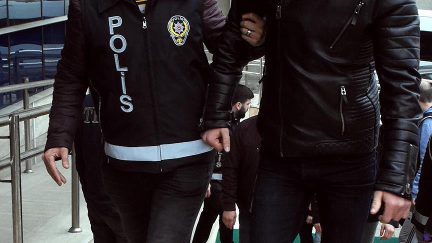 Çanakkale'de FETÖ operasyonu: 13 rütbeli asker gözaltına alındı
