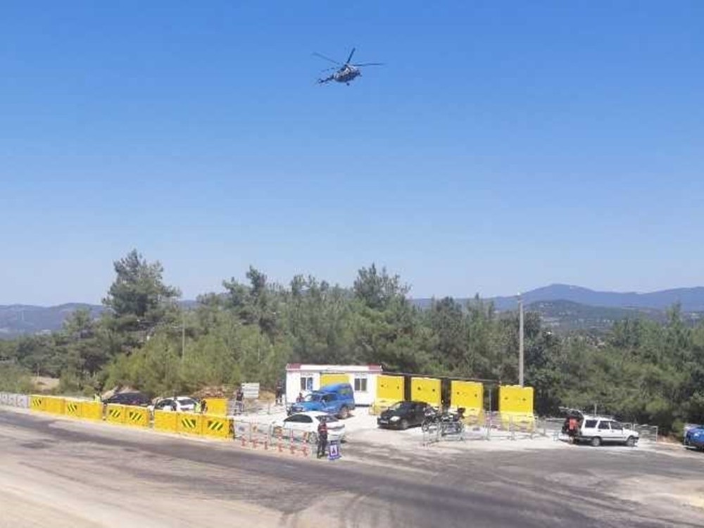 Çanakkale’de helikopter ile havadan trafik denetimi 