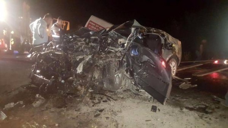 Çanakkale'de katliam gibi kaza: 3 kişi öldü!