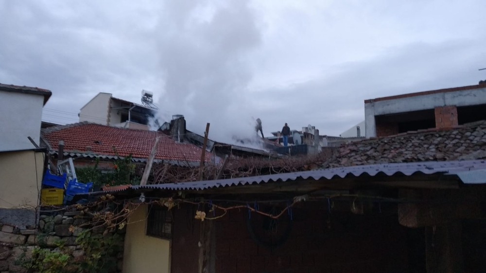 Çanakkale’de korkutan yangın 