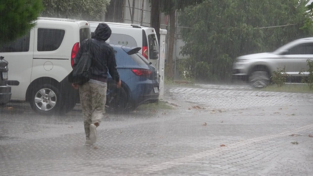 Çanakkale’de sağanak yağış 