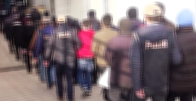 Çanakkale'de suç örgütü operasyonu: 8 kişi gözaltına alındı