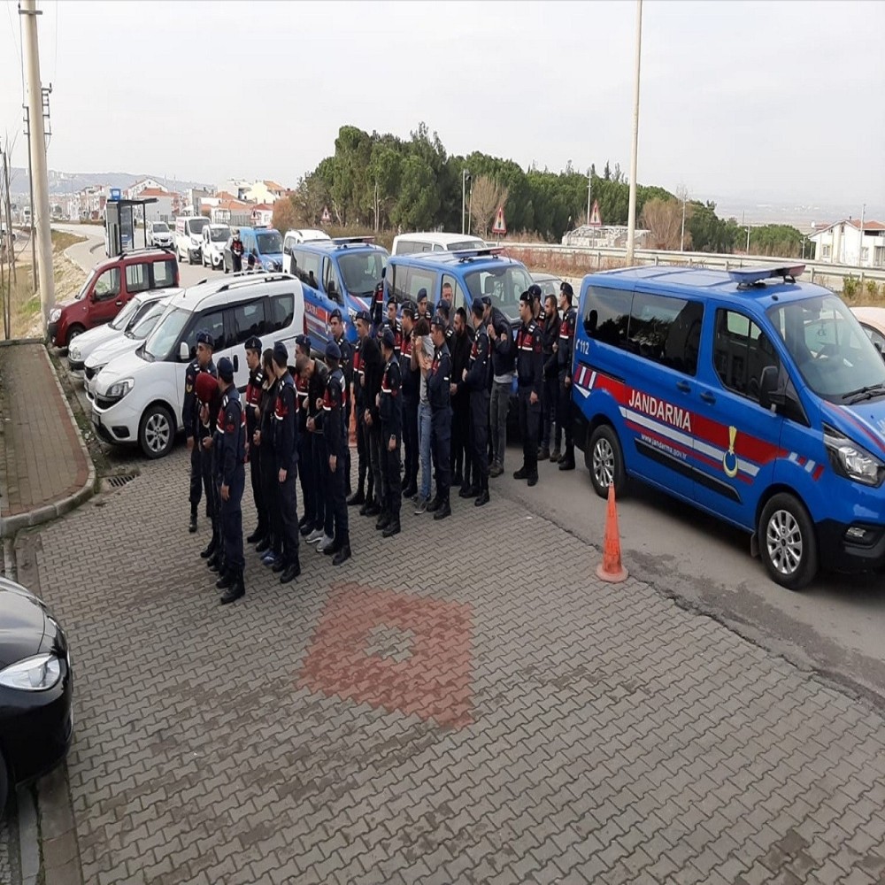 Çanakkale’de uyuşturucu operasyonu: 3 tutuklama 