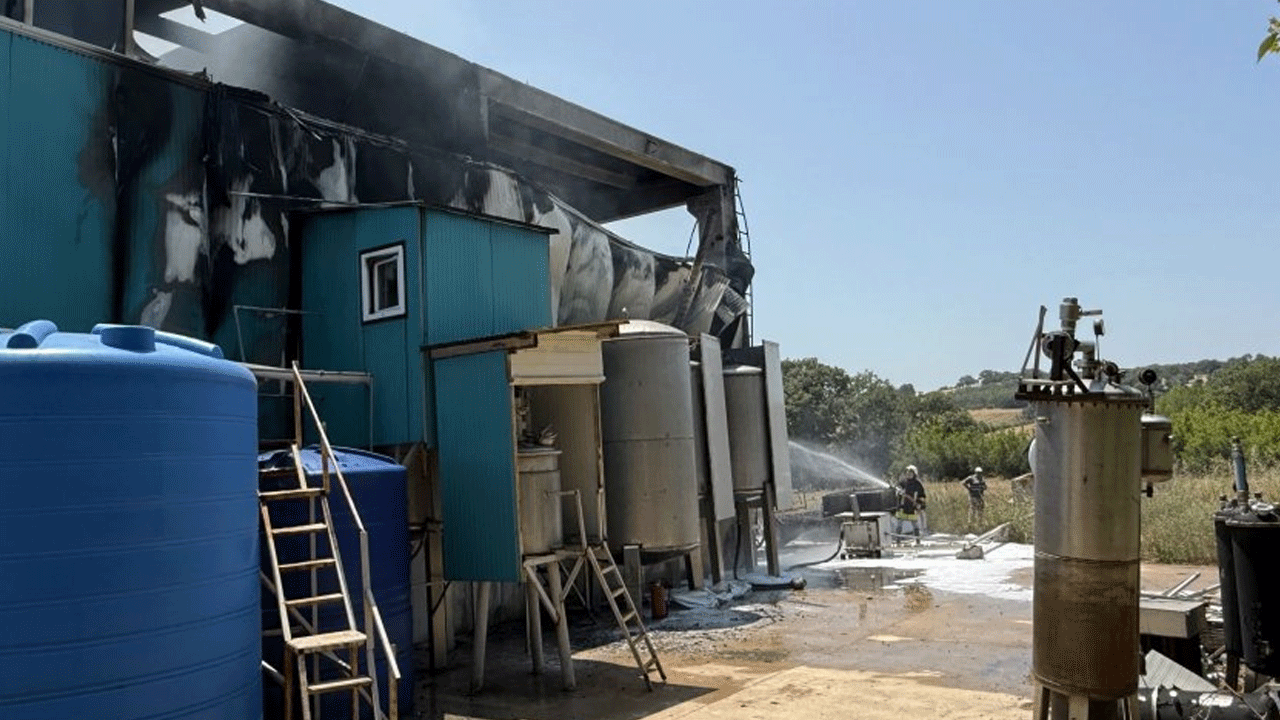 Çanakkale'den acı haber! Süt fabrikasındaki patlamada 1 işçi öldü