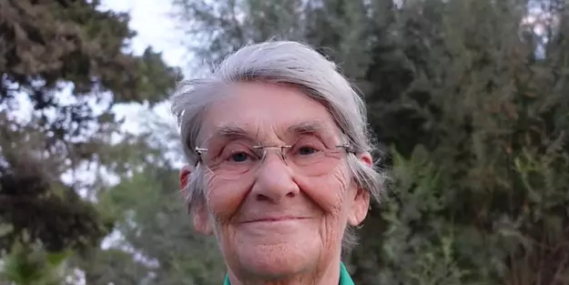 Canan Karatay, bağışıklık sistemimizi zırh gibi koruyor diyerek duyurdu! Eris varyantına karşı bunları mutlaka tüketin..