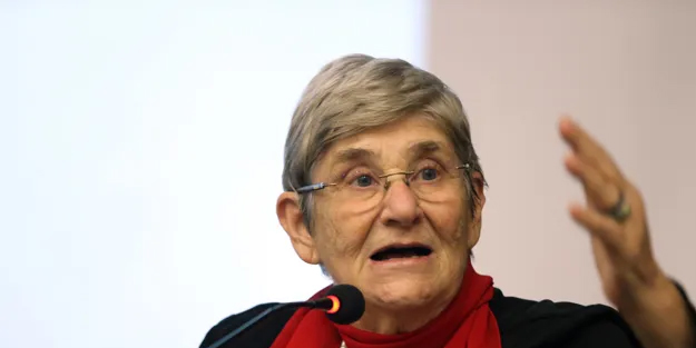 Canan Karatay doğru çorba tarifinin sırrını verdi: Meğer yıllardır yanlış biliyormuşuz! Muhteşem tarif