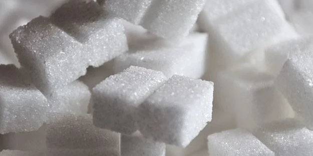 Canan Karatay: En tatlı zehir şekerdir!