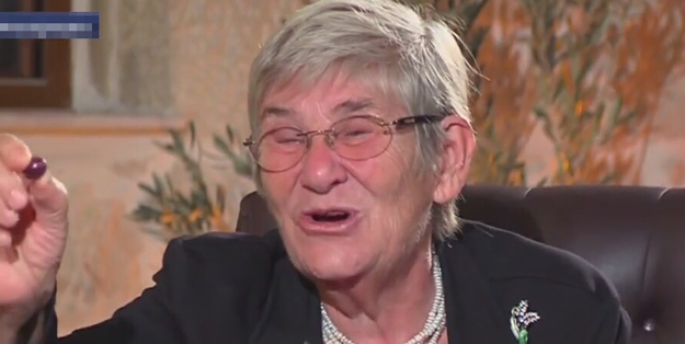 Canan Karatay'a şok soru: Bir tek siz mi doğrusunuz?