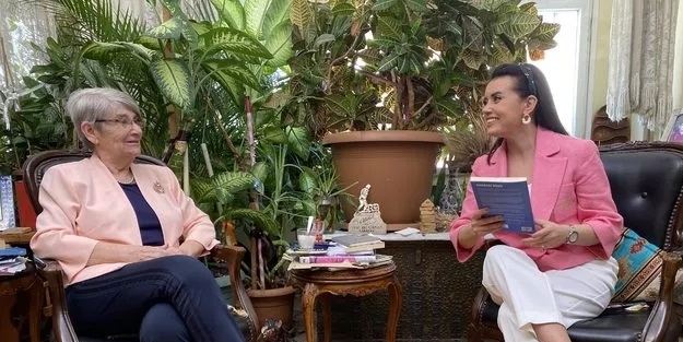 Canan Karatay'dan ezber bozan çıkış: Onları çöpe atın!