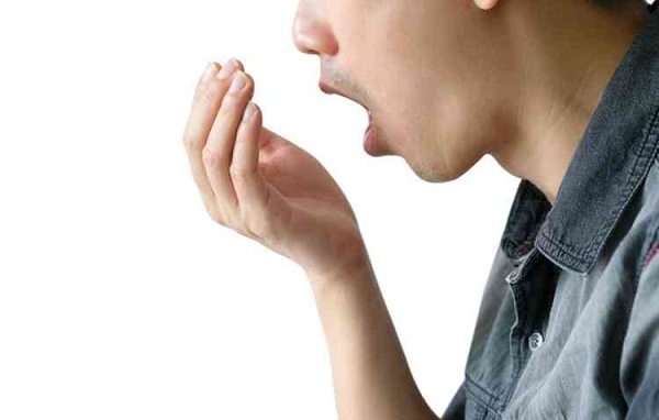 Canan Karatay'dan reçete! Ağız kokusundan birkaç saniyede kurtulabilirsiniz