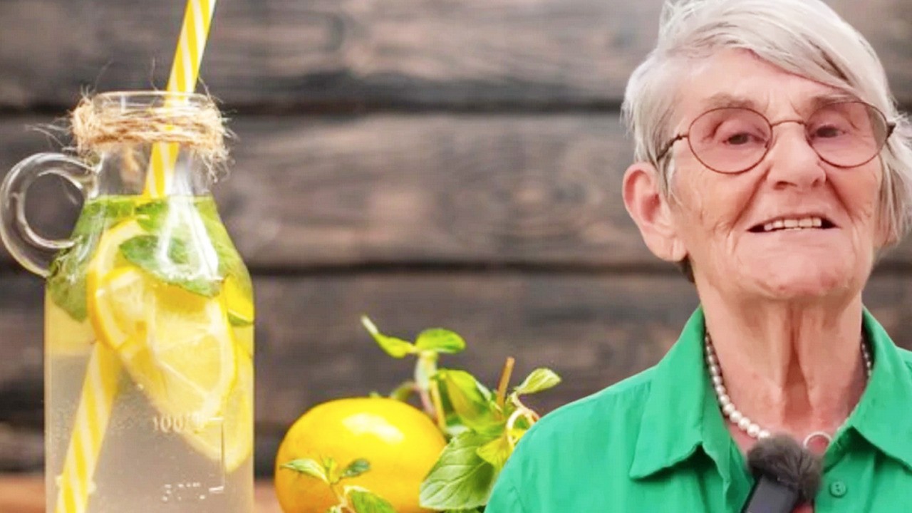 Canan Karatay'dan sağlıklı yaşam için limonlu su açıklaması herkesi şaşırttı yine ezber bozdu