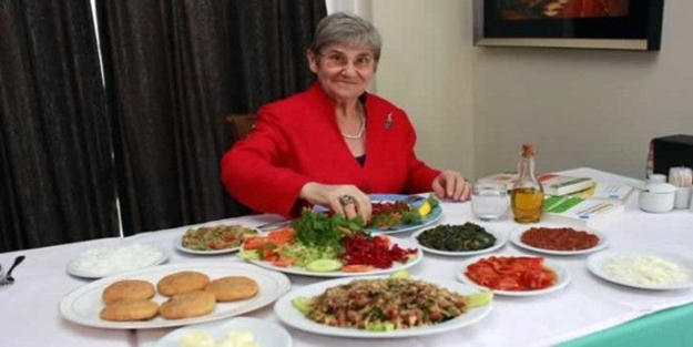 Canan Karatay'ı dolandıran çete çökertildi