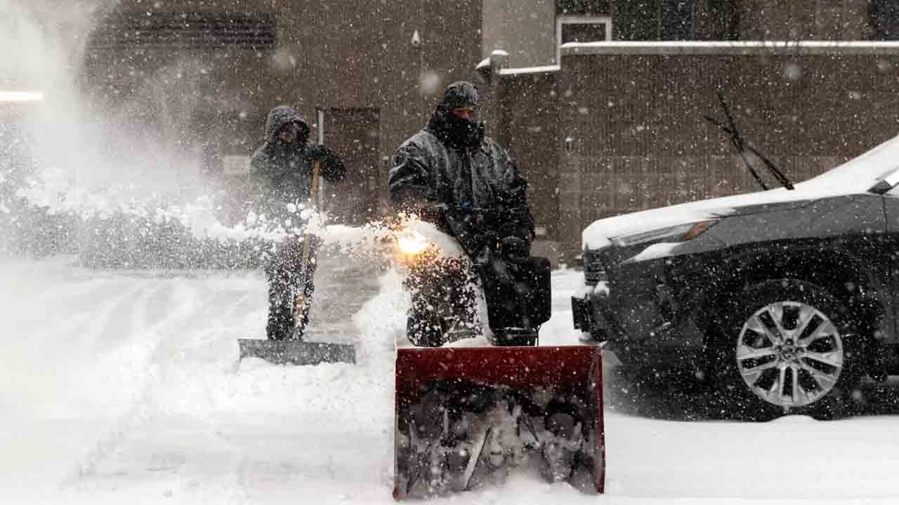 Canavar fırtına ABD’yi felç etti: Soğuklar can aldı, yüz binlerce ev elektriksiz kaldı
